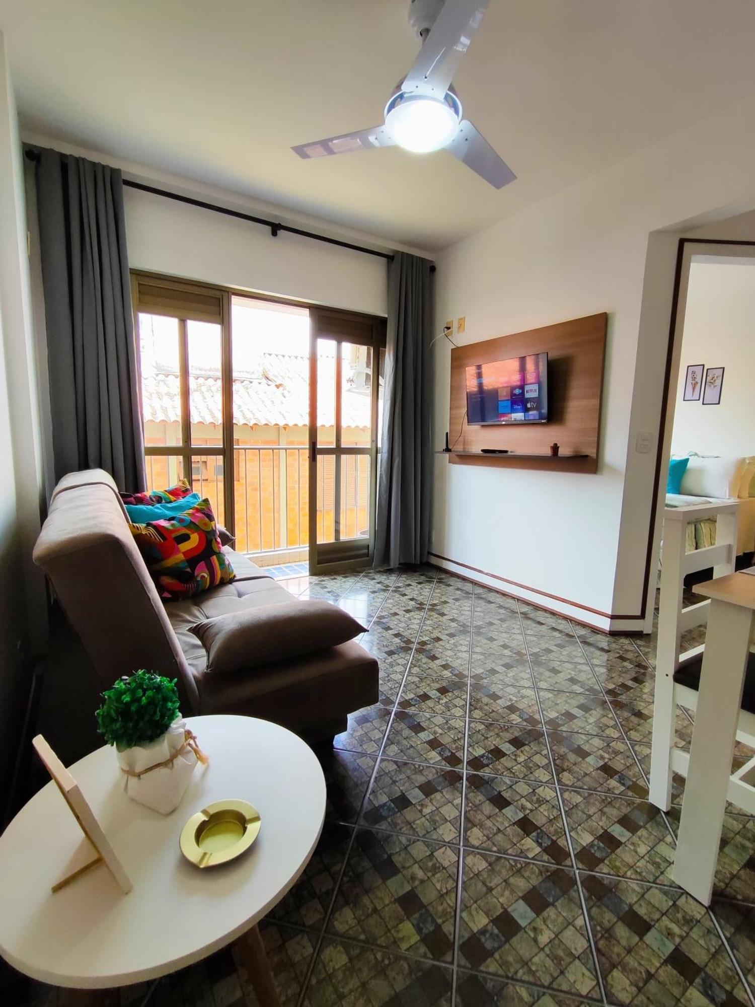 Lexus Beira Mar - Apartamentos Florianópolis Buitenkant foto