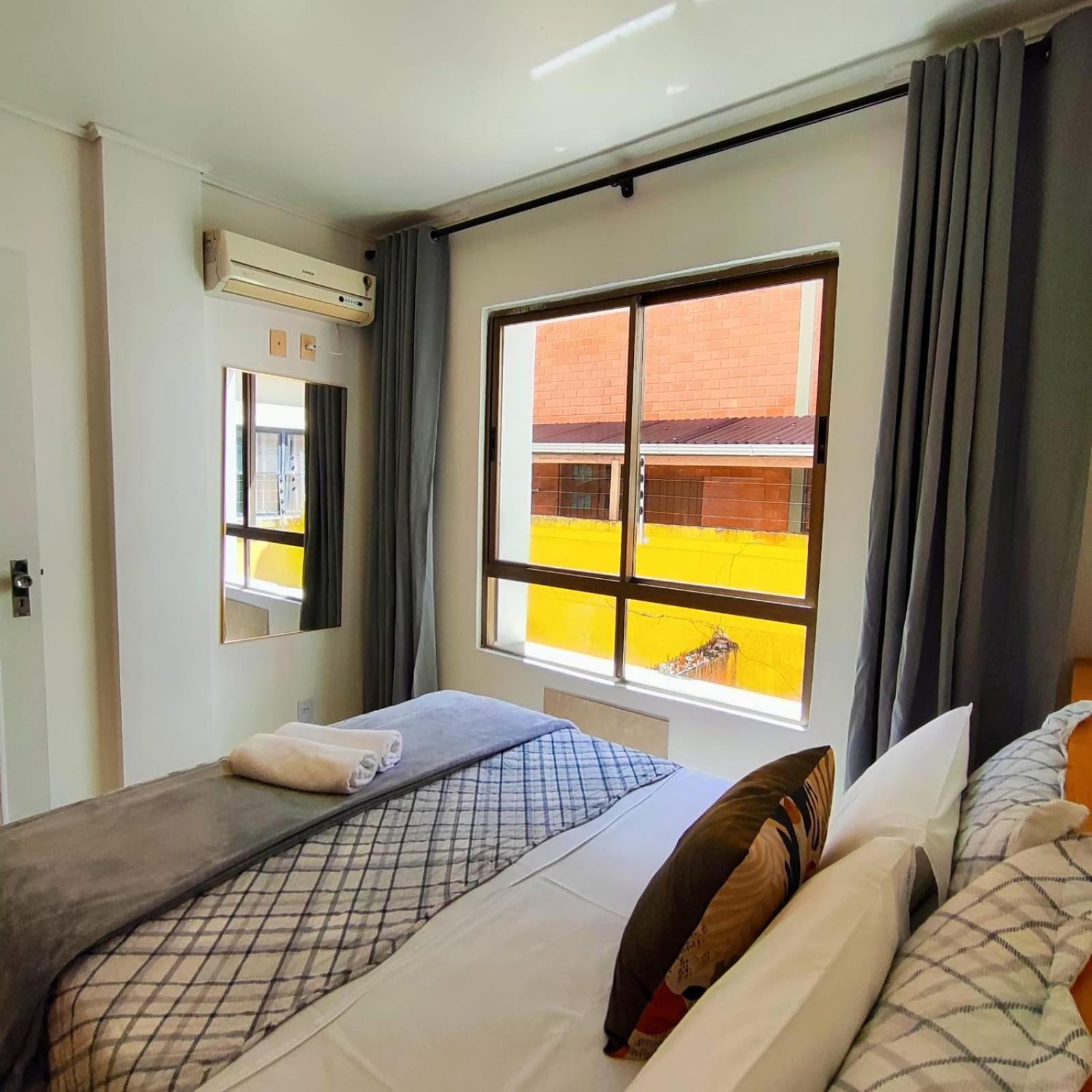 Lexus Beira Mar - Apartamentos Florianópolis Buitenkant foto